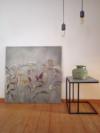 Florales Werk auf Leinwand, 100X100cm, verf&uuml;gbar